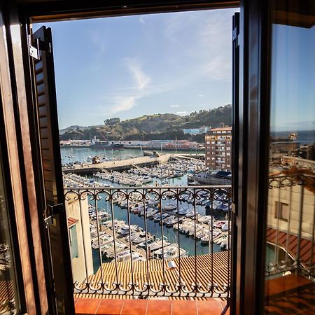 Apartamentos Bermeo, Museoa Екстер'єр фото