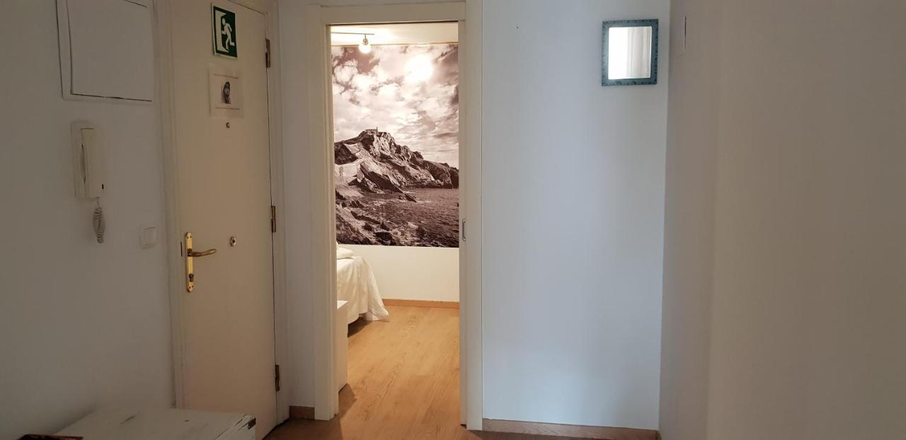 Apartamentos Bermeo, Museoa Екстер'єр фото
