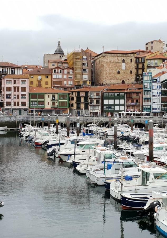 Apartamentos Bermeo, Museoa Екстер'єр фото